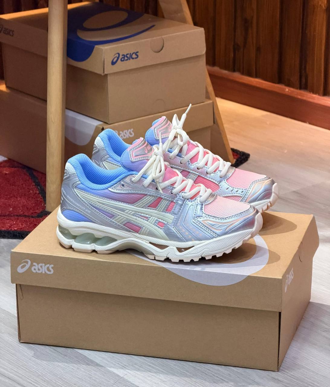 Dama Asics